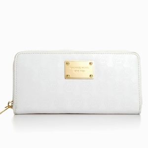 Michael Kors - Jet Set Saffiano Leather Wallet